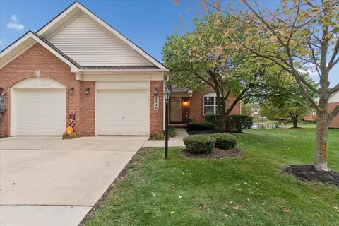 88 Ironwood Dr UNIT VAN, Buren, MI 48111