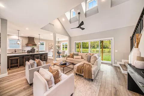 5182 Grande View Ln, Summit, MI 49201