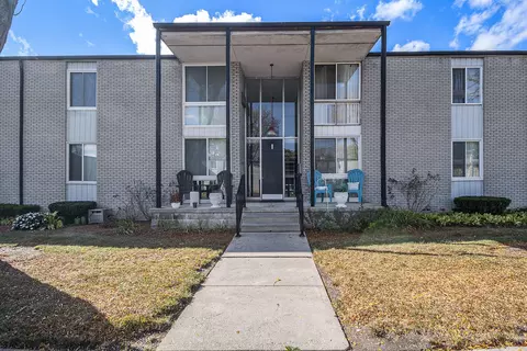 4030 13 Mile UNIT ROYAL, Royal Oak, MI 48073
