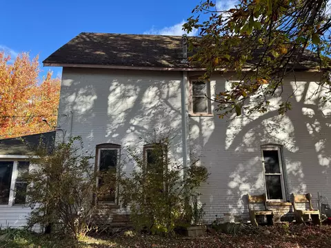Exterior - 140 S Main St, Carsonville, MI 48419 photo 3 of 4