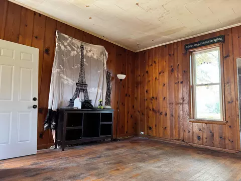 Living - 140 S Main St, Carsonville, MI 48419 photo 1 of 1