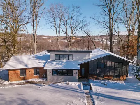 333 Riverview Dr, Ann Arbor, MI 48104
