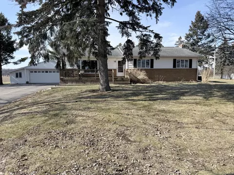 7484 Billmyer Hwy, Tecumseh, MI 49286