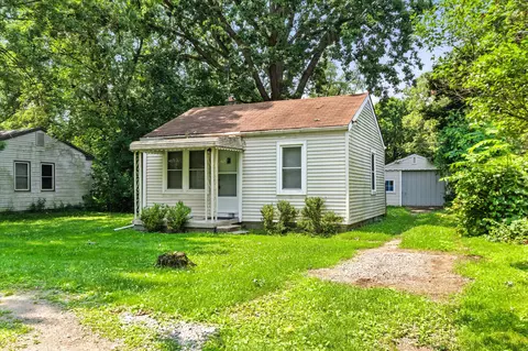 19435 Inkster Rd, Livonia, MI 48152