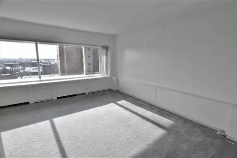 555 E William St UNIT ANN, Ann Arbor, MI 48104