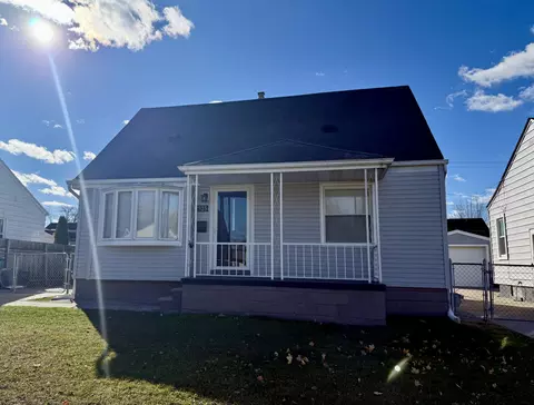 525 Mill St, Lincoln Park, MI 48146