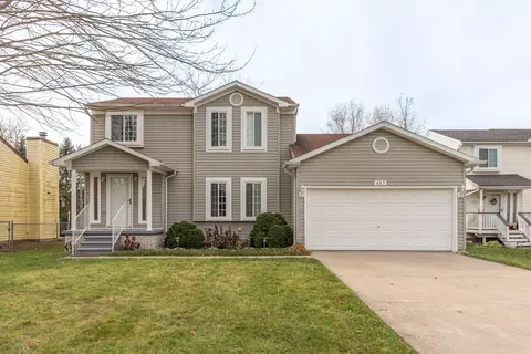 457 N Sybald St, Westland, MI 48185