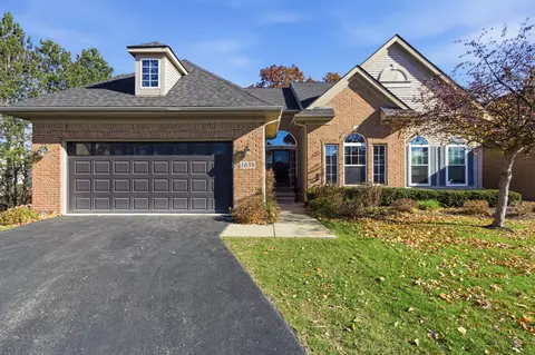 1638 Treyborne Cir, Commerce, MI 48390