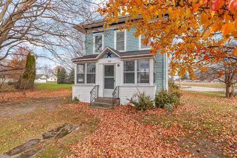 502 Beagle Rd, Blissfield, MI 49228