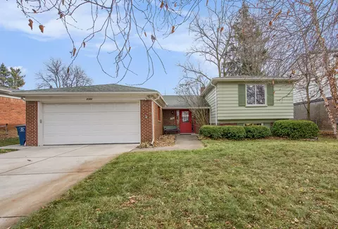 2388 Nixon Rd, Ann Arbor, MI 48105