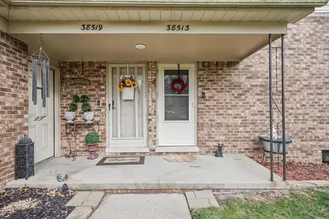 38513 Capetown Court Unit Ct #169, Clinton Township, MI 48038
