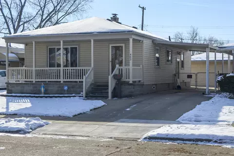 483 Park Ave, Lincoln Park, MI 48146