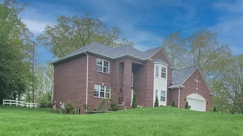 1360 Fairlane Dr, Ann Arbor, MI 48104