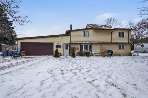 6179 Falkenbury Rd, Deerfield, MI 48461