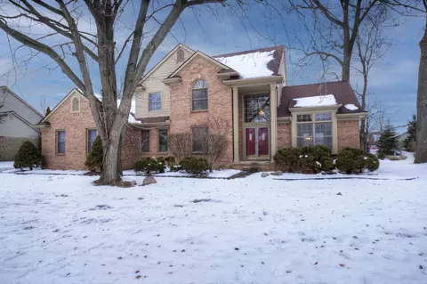 45246 Gerald Ct, Canton, MI 48188