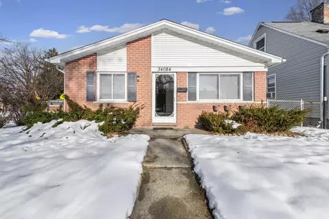 34084 Currier St, Wayne, MI 48184
