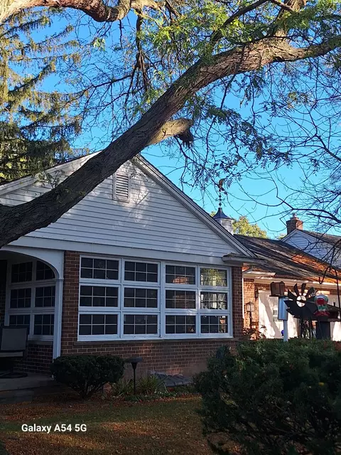 111-113 N Lewis St, Saline, MI 48176