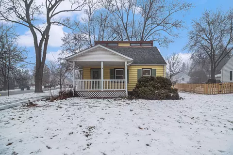 3103 Oakwood St, Ann Arbor, MI 48104