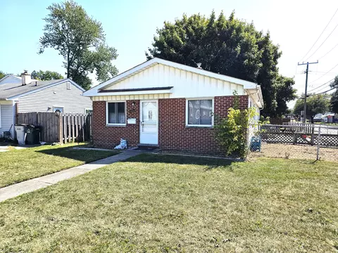 1704 E Meyers Ave, Hazel Park, MI 48030