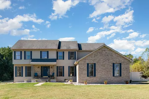 4815 N Herrington Rd N, Webberville, MI 48892