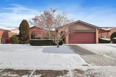 38612 Wingate Dr, Clinton Township, MI 48038