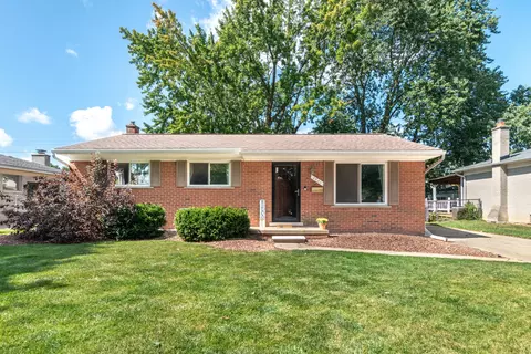 2021 Castleton Dr, Troy, MI 48083