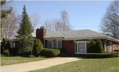 2313 Saint Joseph St, West Bloomfield, MI 48324