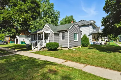 300 N Lenawee St, Durand, MI 48429