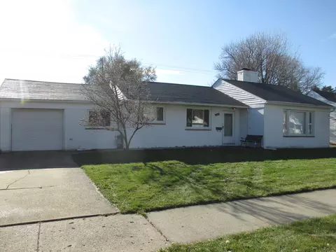 13315 Birrell St, Southgate, MI 48195