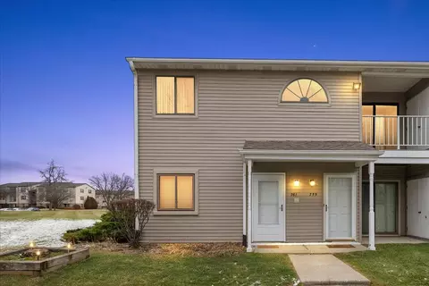 761 Clubhouse Dr, Ypsilanti, MI 48197