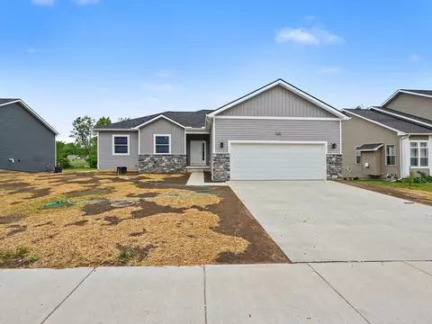 410 Canfield St, Milan, MI 48160