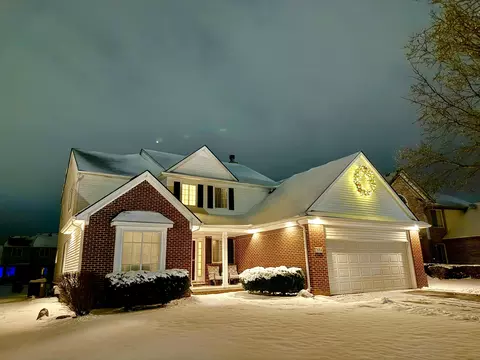 7684 Pioneer Dr, Ypsilanti, MI 48197