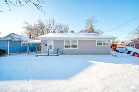 371 Riverside Ave, Adrian, MI 49221