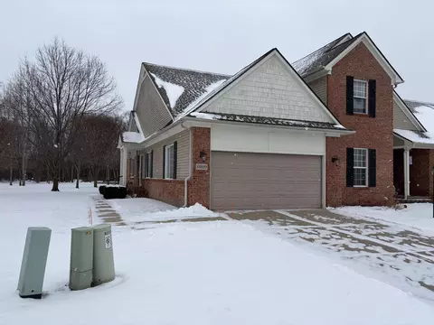 13529 Christina Ln, Van Buren, MI 48111