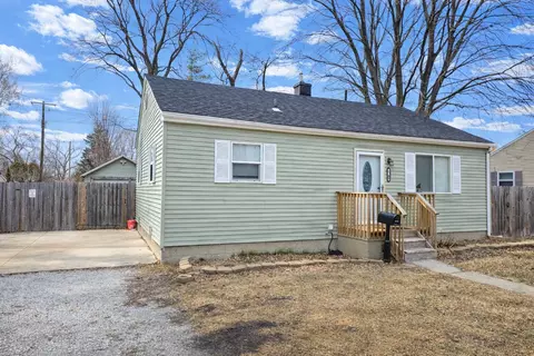 1909 Minnie St, Port Huron, MI 48060