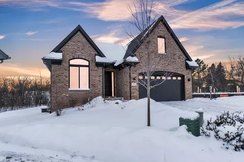 47501 Verona Ct, Plymouth, MI 48170