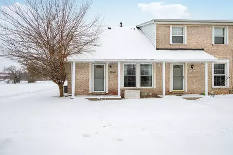 44432 Newburyport Dr, Canton, MI 48187