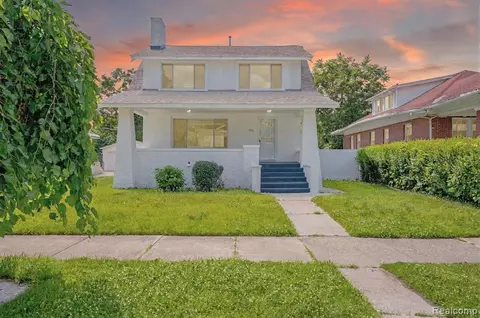 163 Moss St, Highland Park, MI 48203