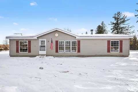 195 63rd St, Casco, MI 49090