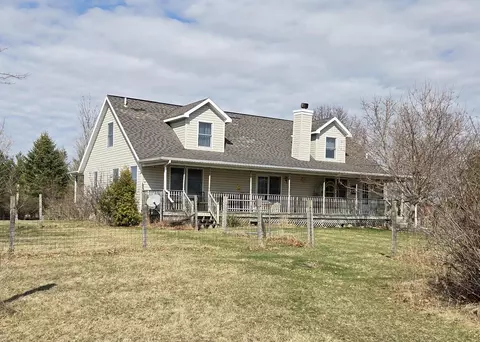13631 Bemis Rd, Manchester, MI 48158
