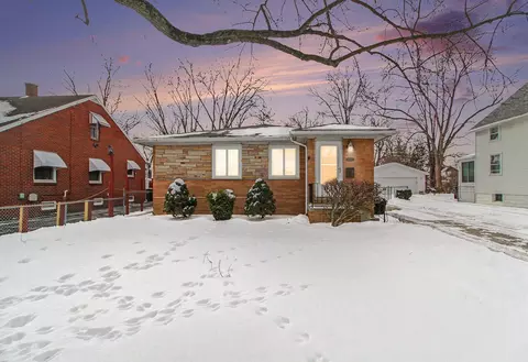 230 E Grove St, Monroe, MI 48162