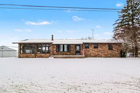 7916 Milan Oakville Rd, London, MI 48160