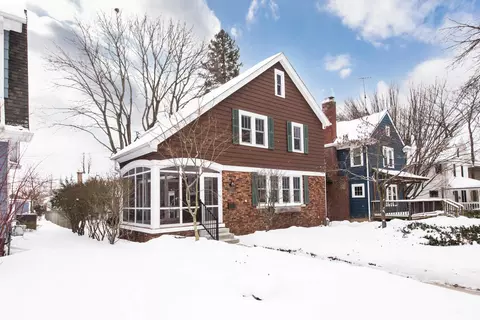 1422 Morton Ave, Ann Arbor, MI 48104