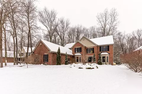 2040 Bay Hill Ct, Pittsfield, MI 48108