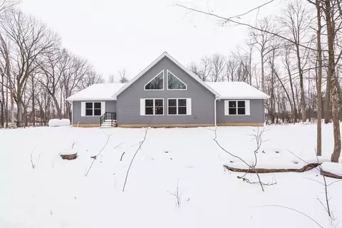 1070 Ashlyn Ct, Iosco, MI 48836