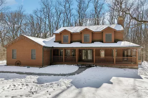 12627 N Territorial Rd, Dexter, MI 48130