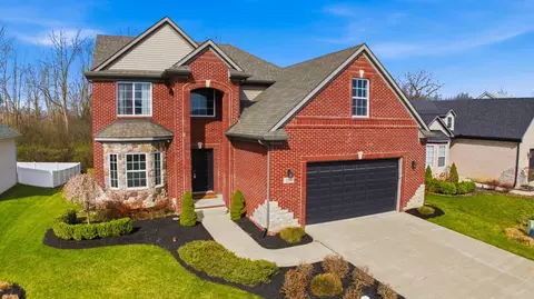 535 Falcon Dr, Dundee, MI 48131