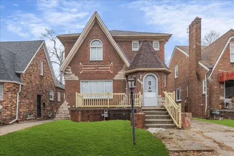 16631 Sorrento St, Detroit, MI 48235