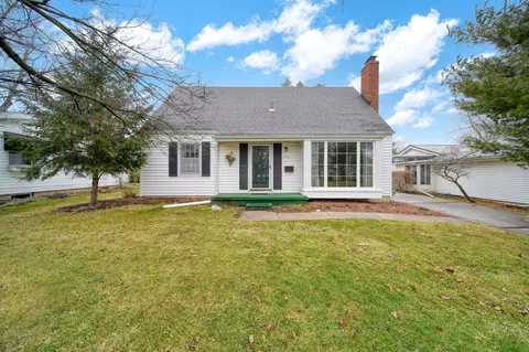 1230 Madison Dr, Adrian, MI 49221