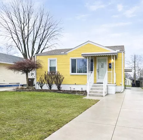 4523 Niagara St, Wayne, MI 48184